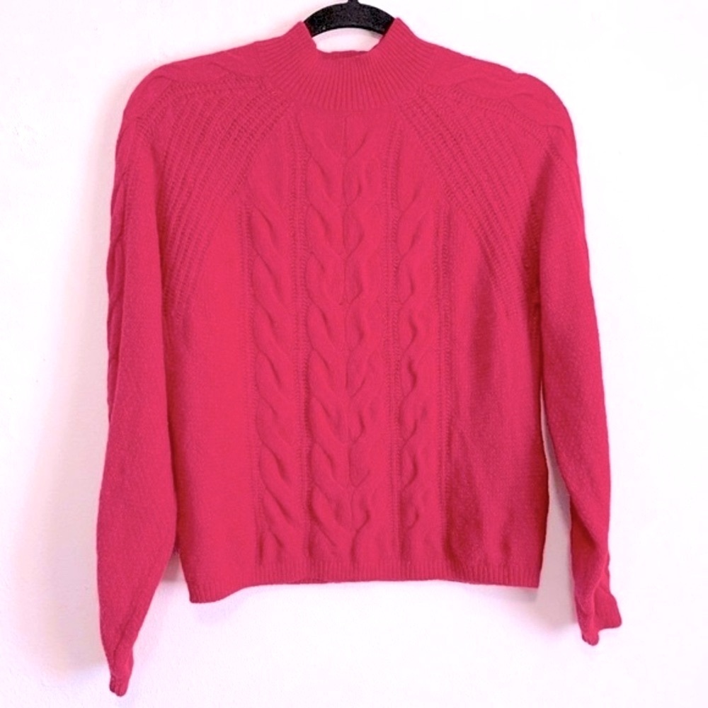 Banana Republic Wool Blend Italian Yarn Cable Knit Design Sweater